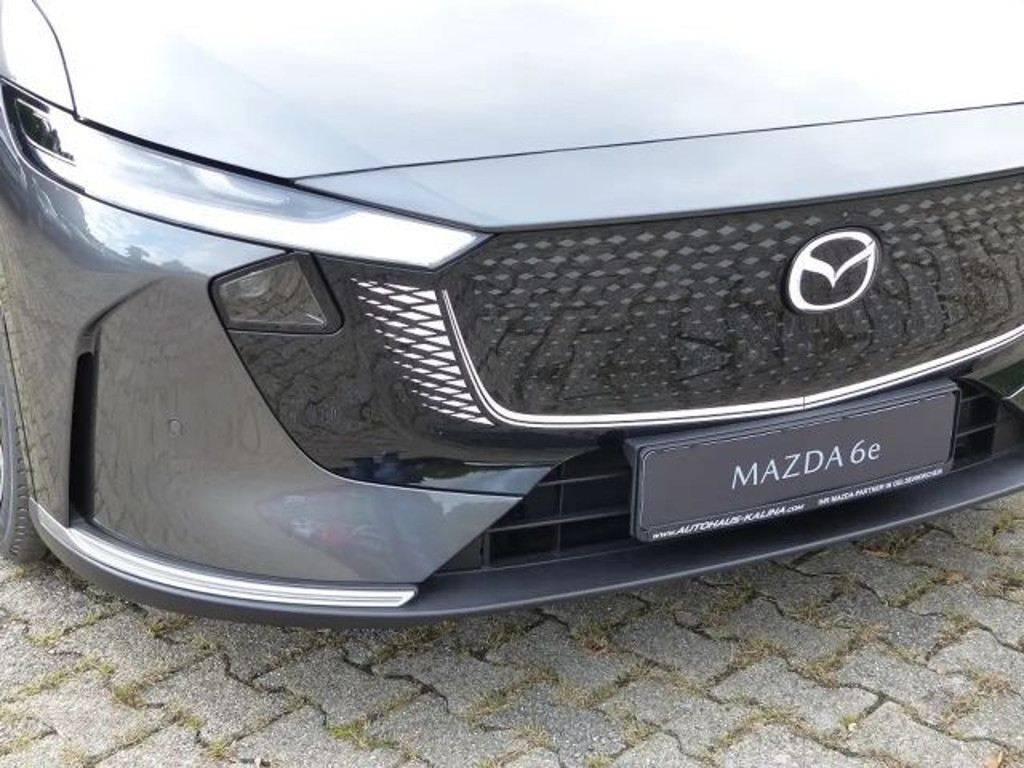 Mazda 6e