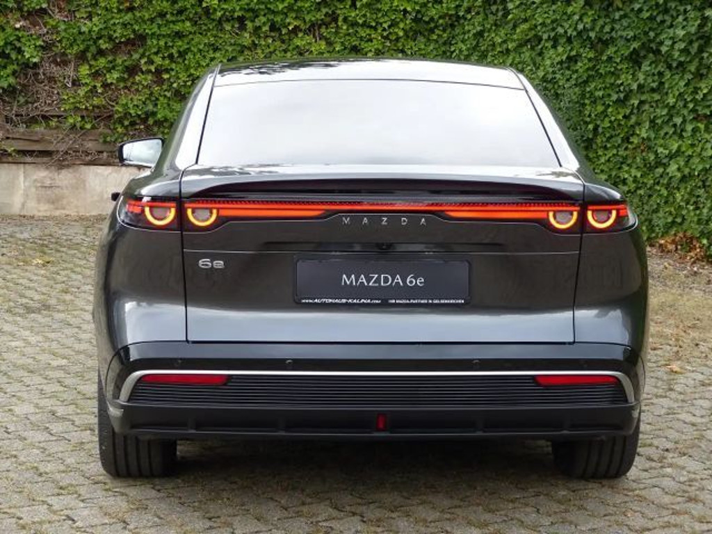 Mazda 6e