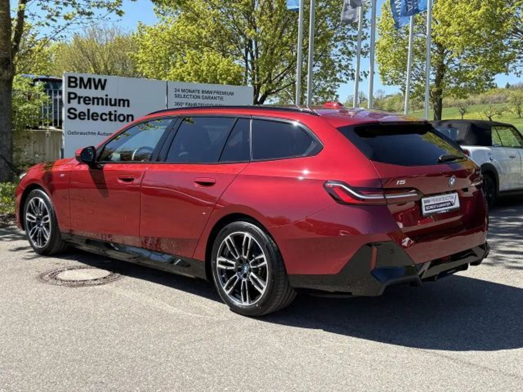 BMW i5