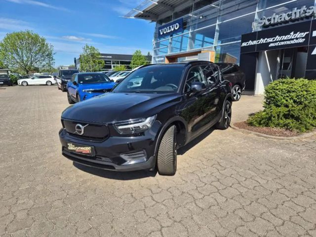 Volvo XC40 Plus