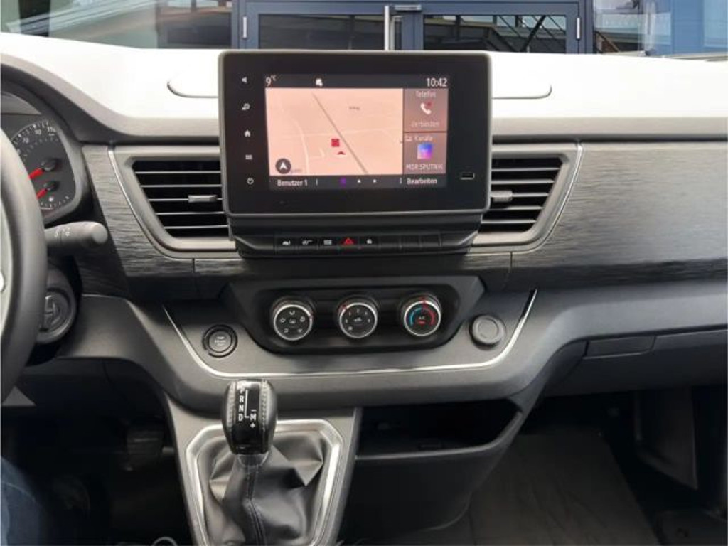 Nissan Primastar