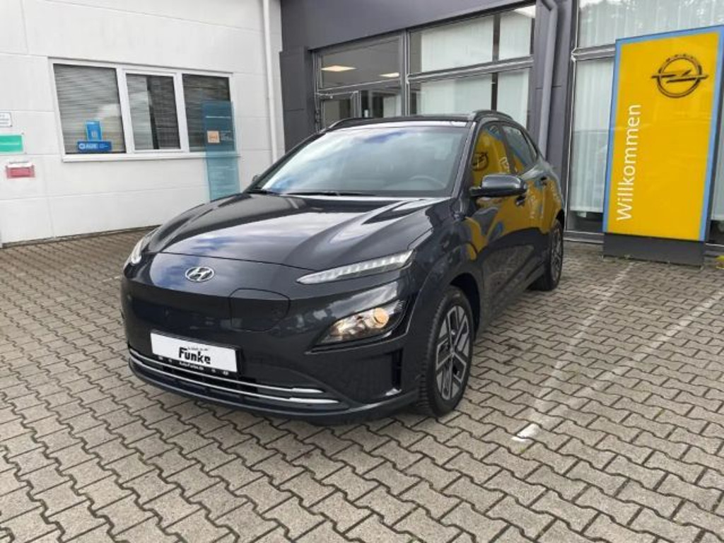 Hyundai Kona Edition 30+ Navi+DAB+Carplay+SHZ+Allwetter