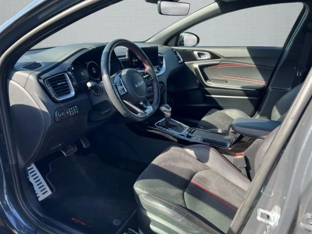 Kia ProCeed