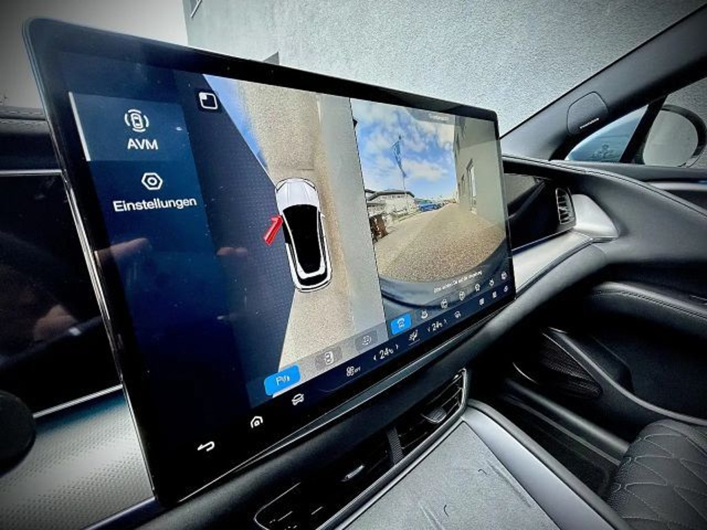 BYD Sealion 7