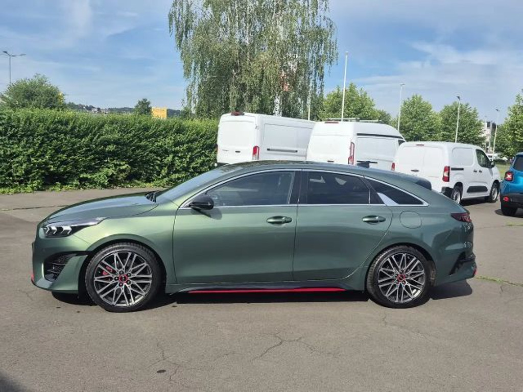 Kia ProCeed