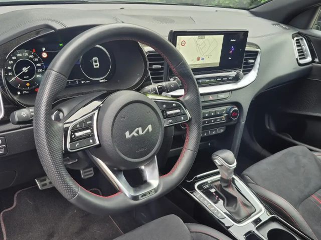 Kia ProCeed