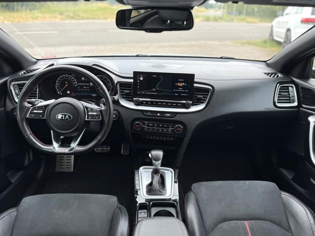 Kia ProCeed