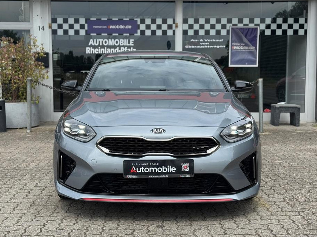 Kia ProCeed