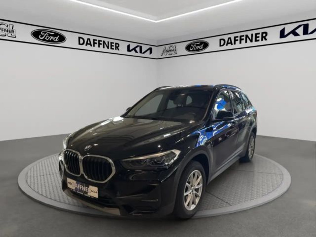 BMW X1 xDrive Advantage pakket