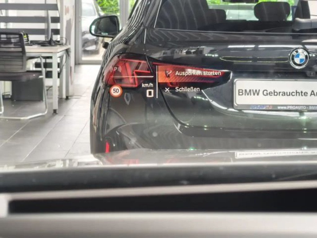 BMW M140i