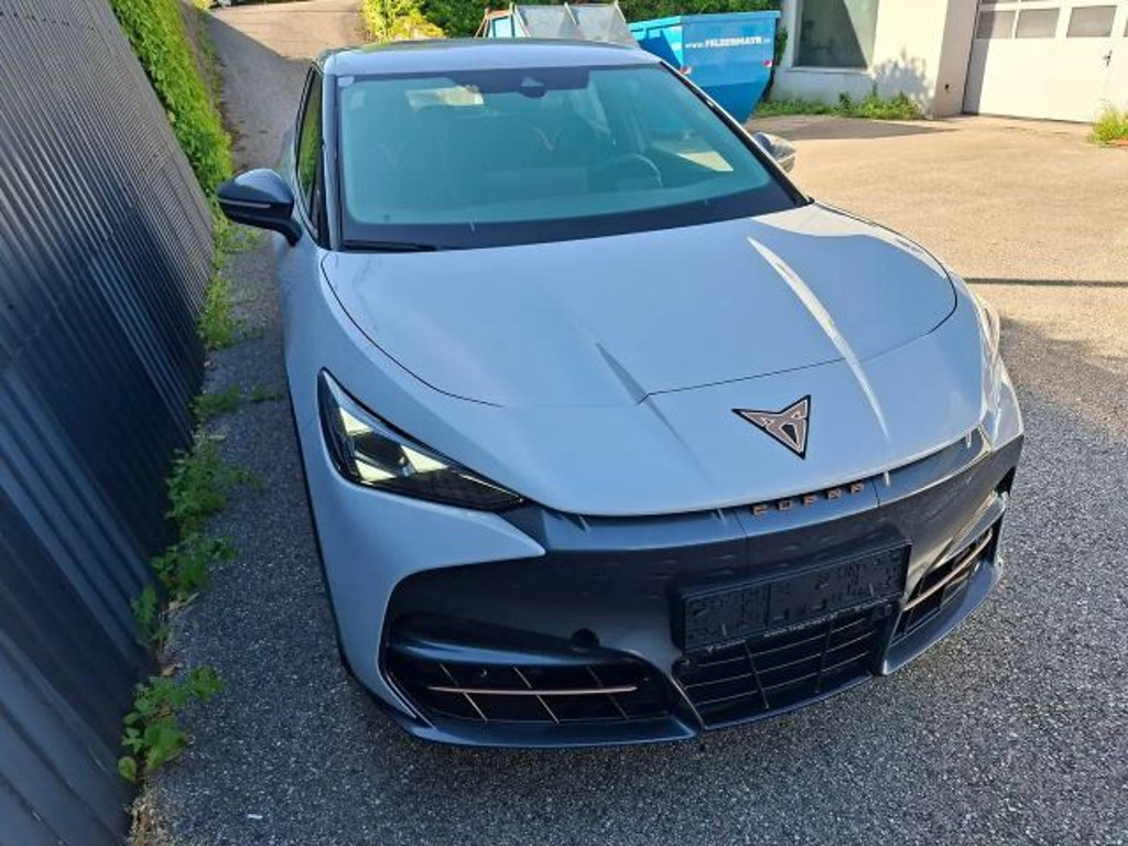 Cupra Tavascan