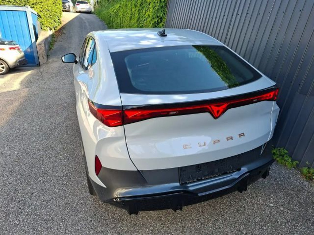 Cupra Tavascan