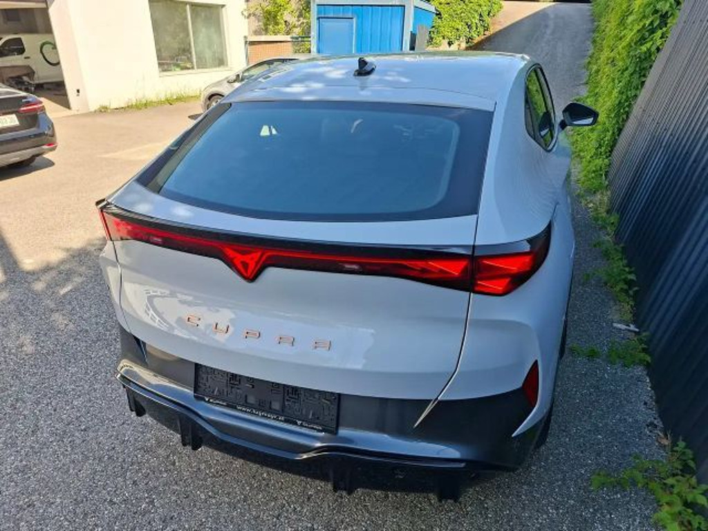 Cupra Tavascan