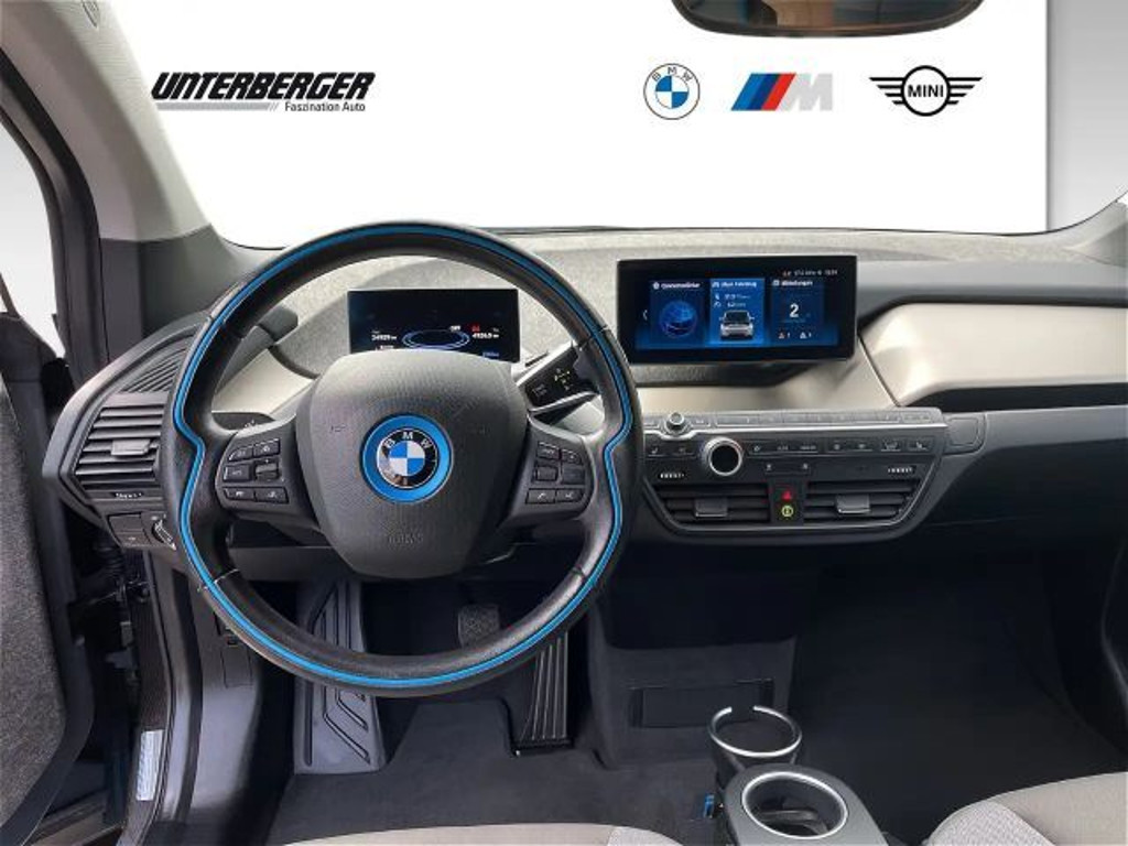 BMW i3 Sedan S
