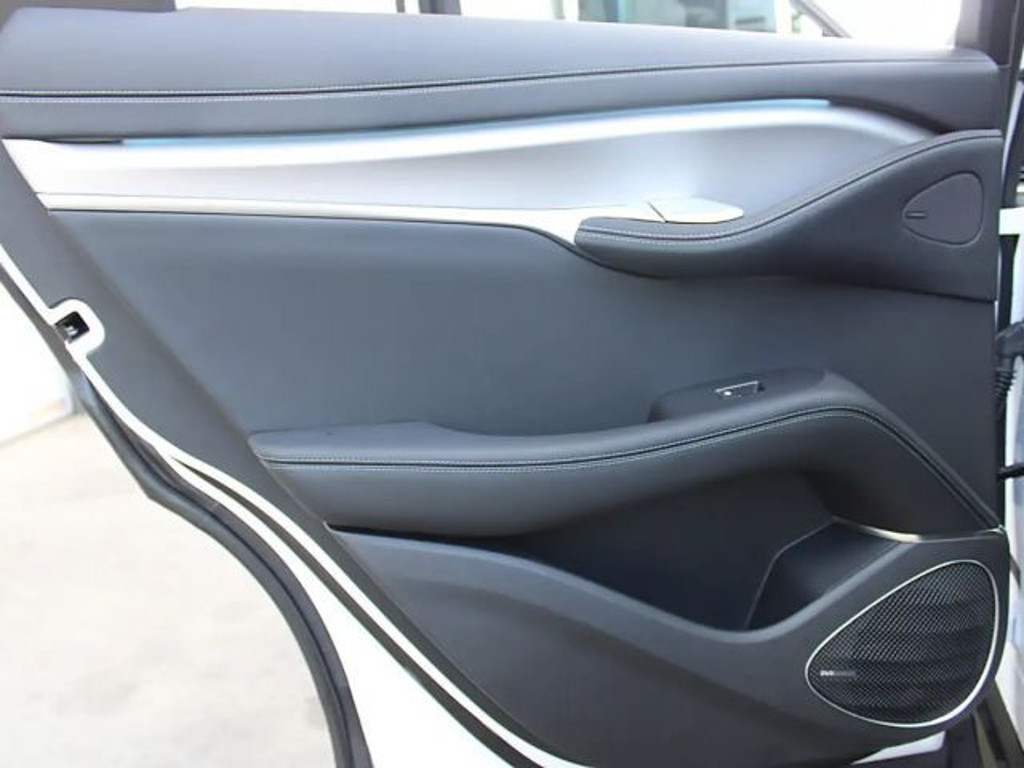BYD Sealion 7