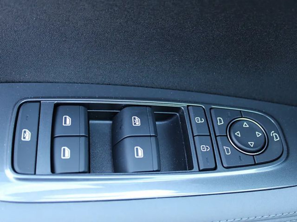 BYD Dolphin Surf