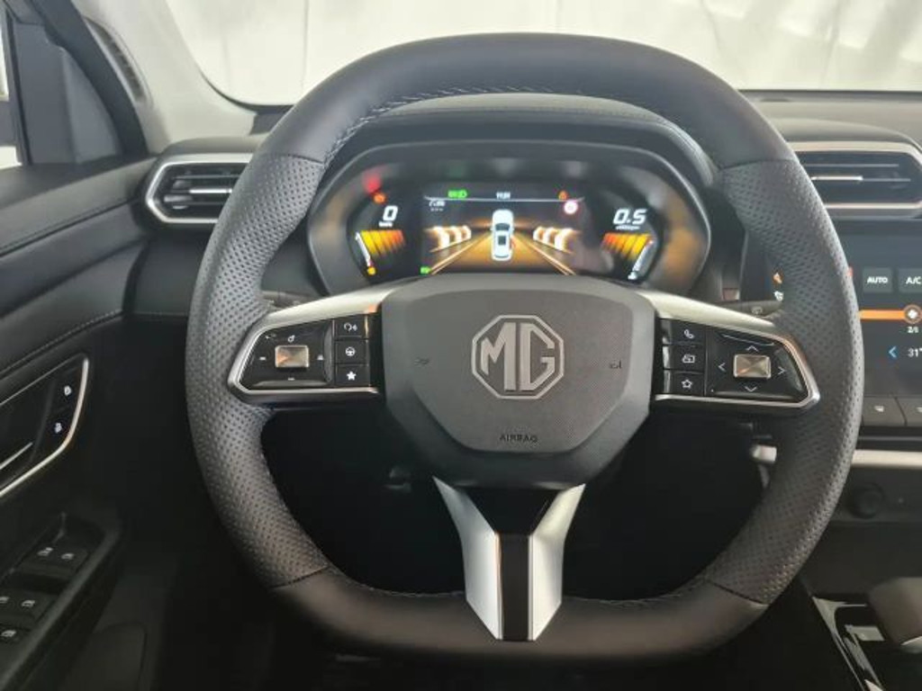 MG ZS