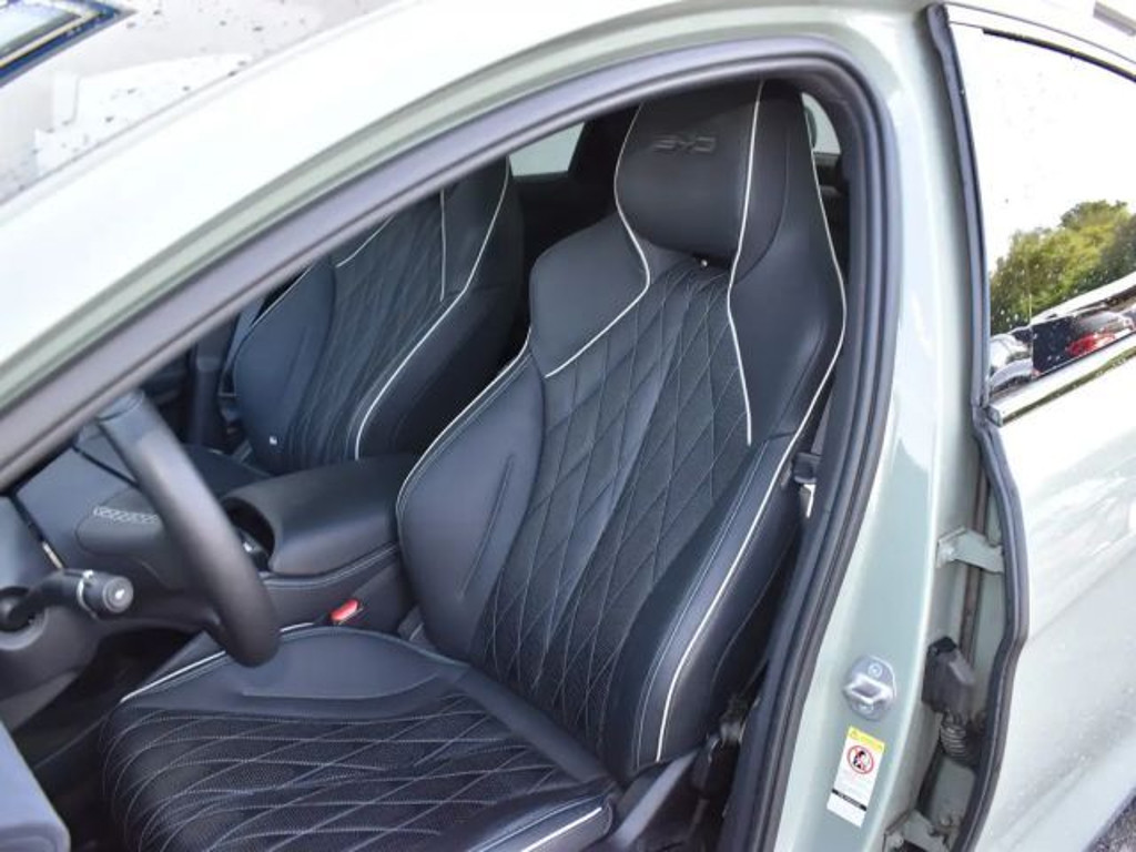 BYD Seal