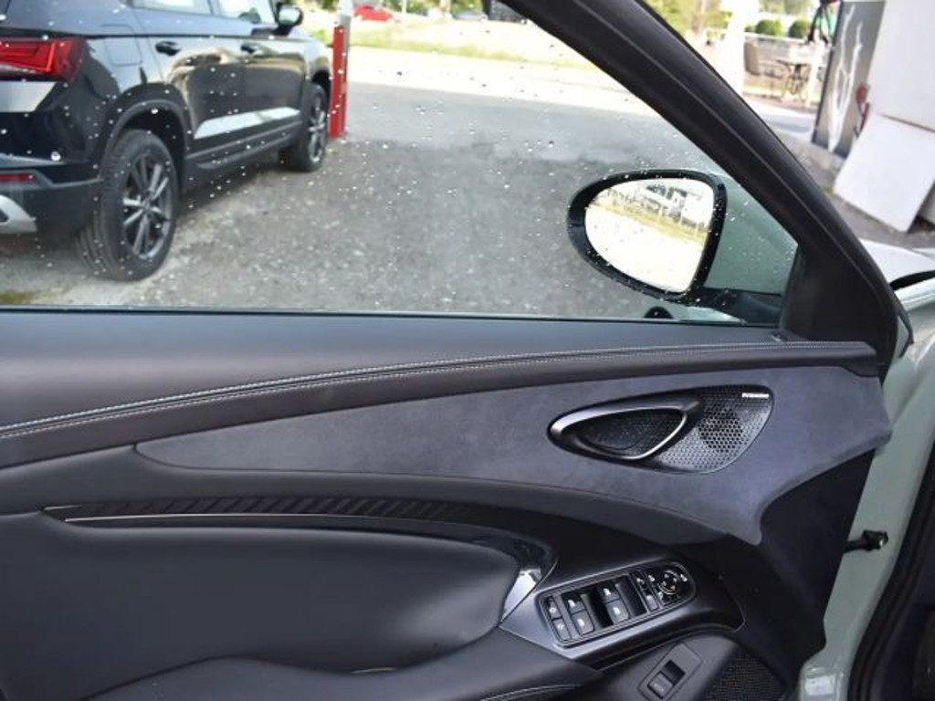 BYD Seal