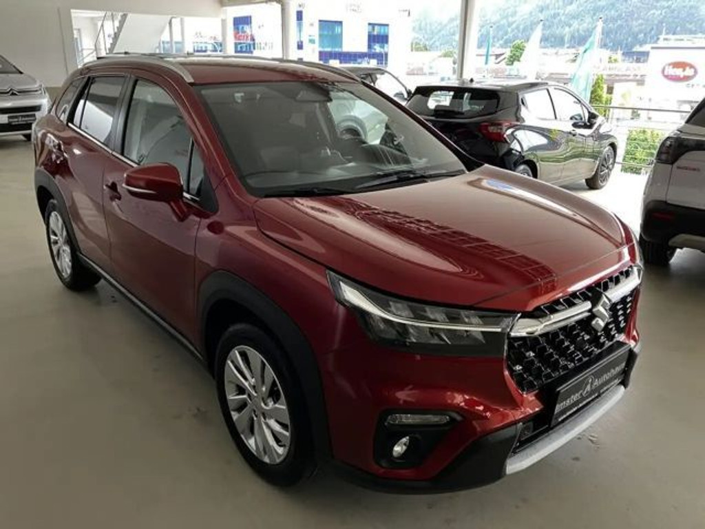 Suzuki S-Cross
