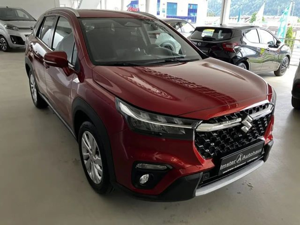 Suzuki S-Cross