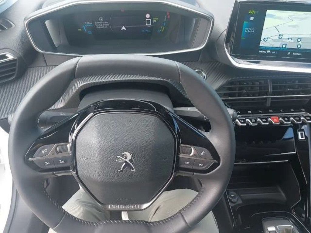 Peugeot e-208