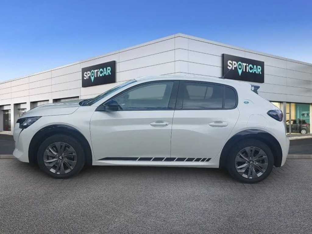 Peugeot e-208