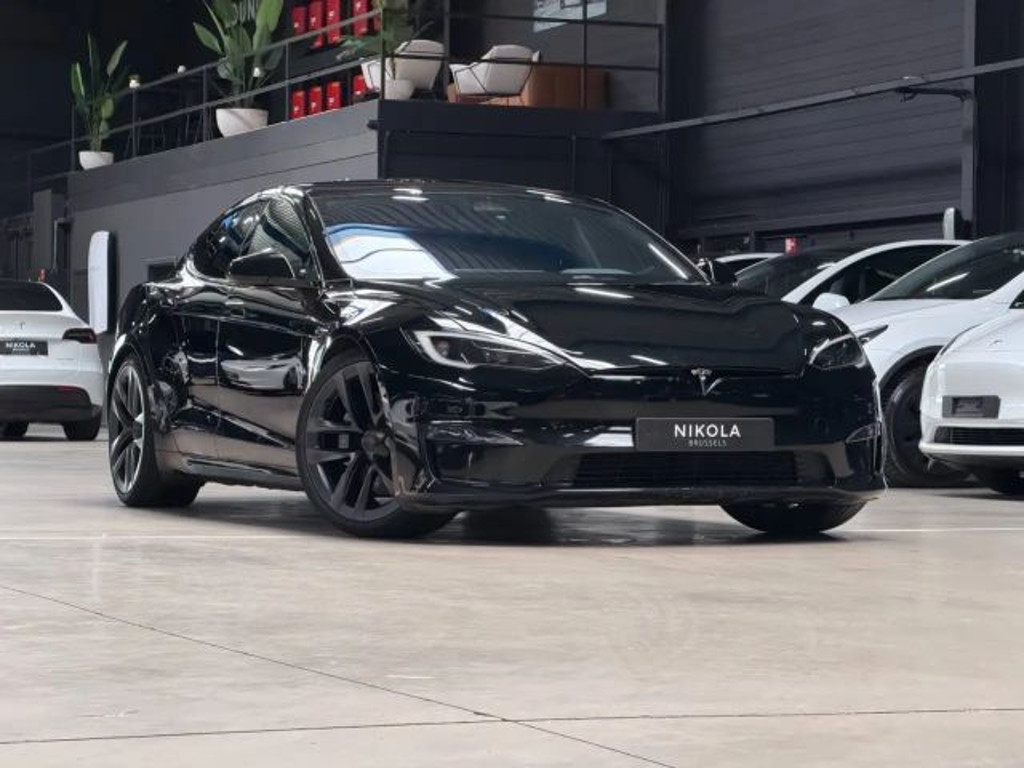 Tesla Model S Long Range