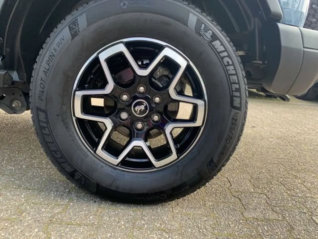 Ford Bronco