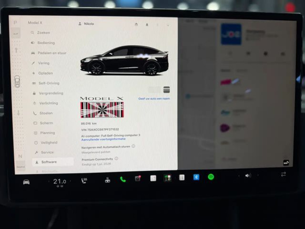 Tesla Model X
