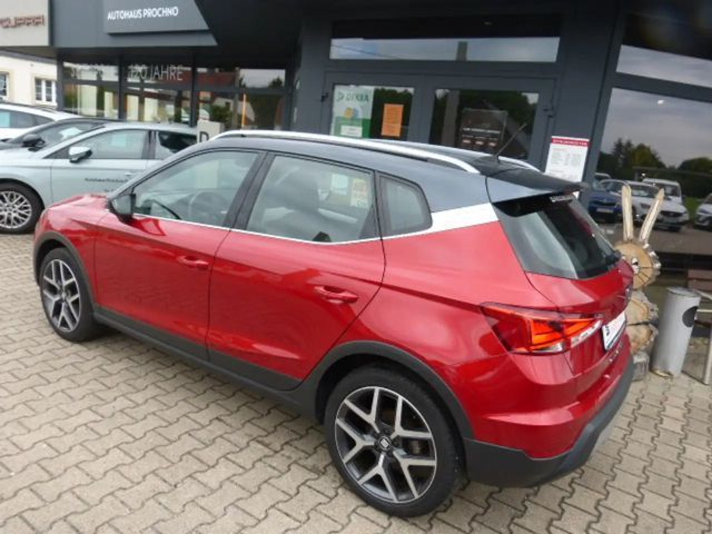 Seat Arona