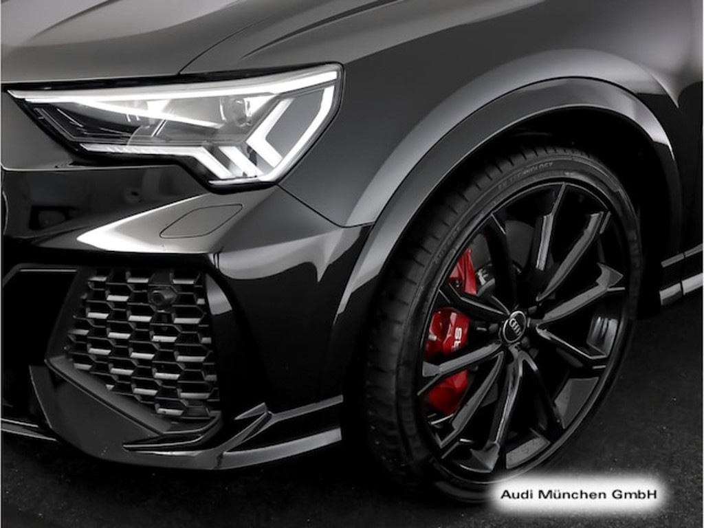 Audi RS Q3