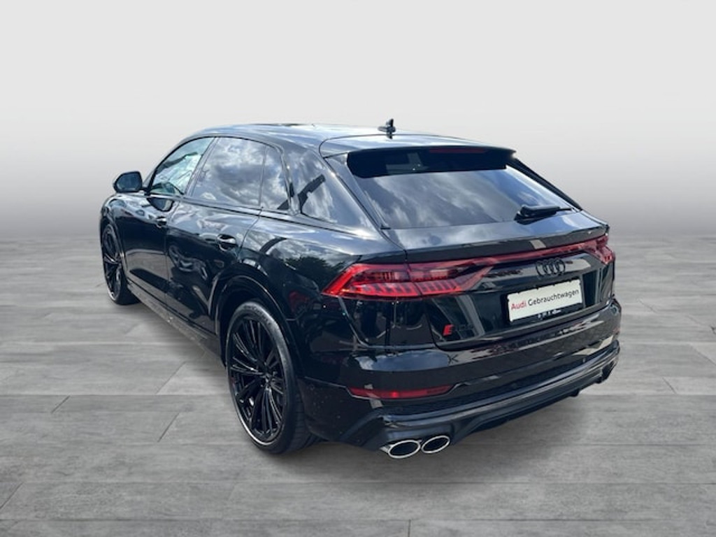 Audi SQ8