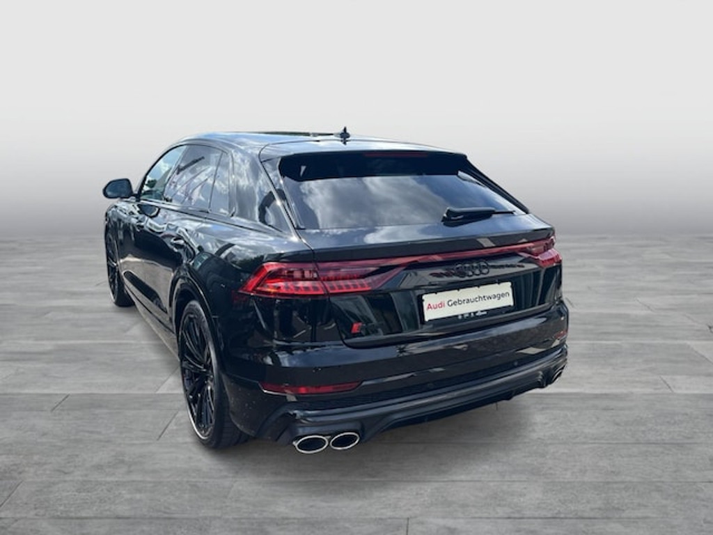 Audi SQ8
