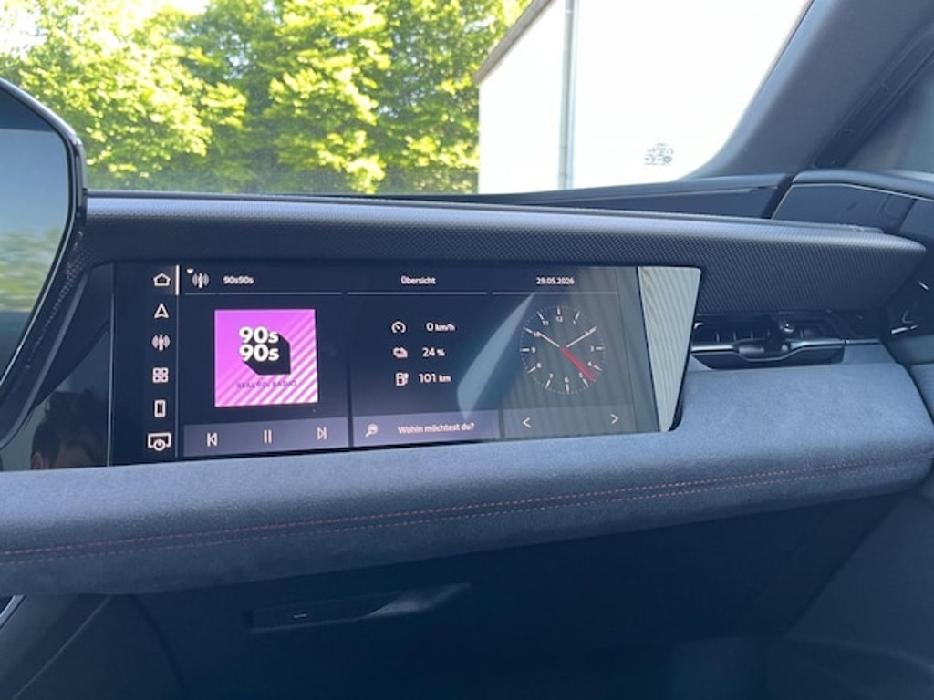 Audi A6 e-tron