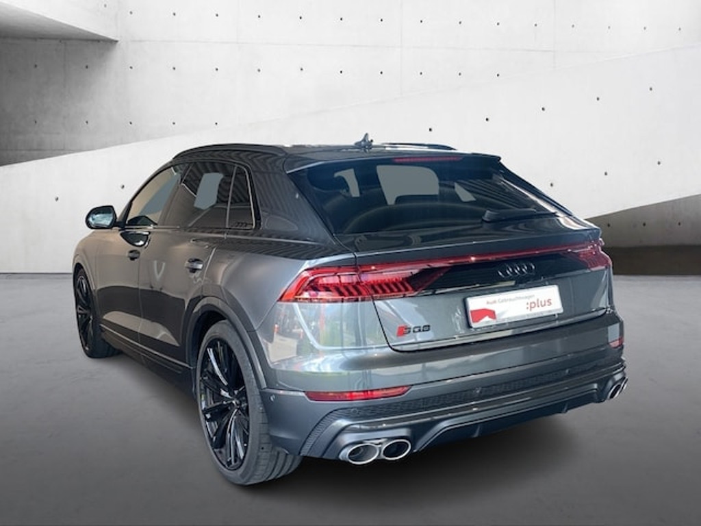 Audi SQ8
