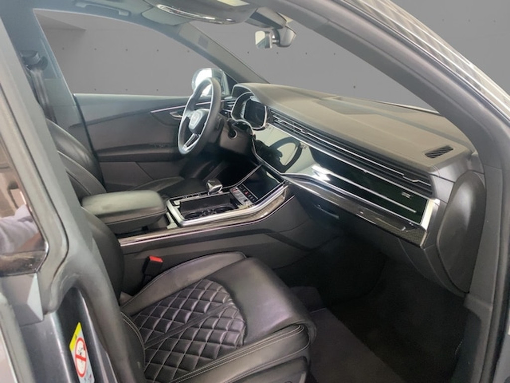 Audi SQ8