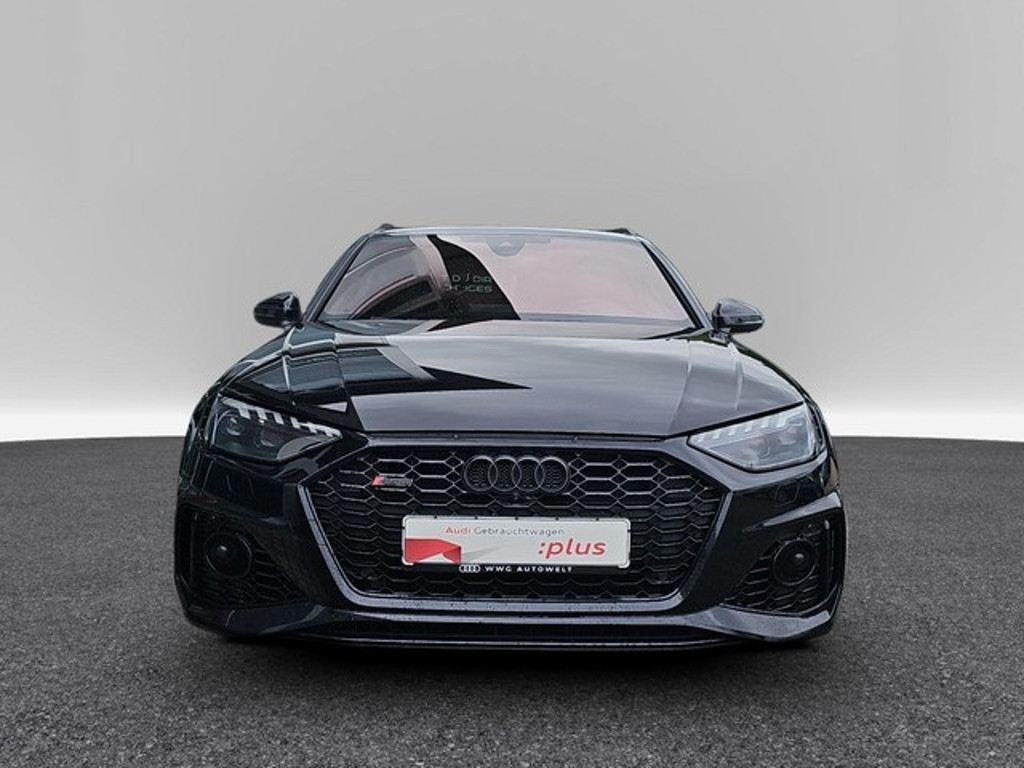 Audi RS4