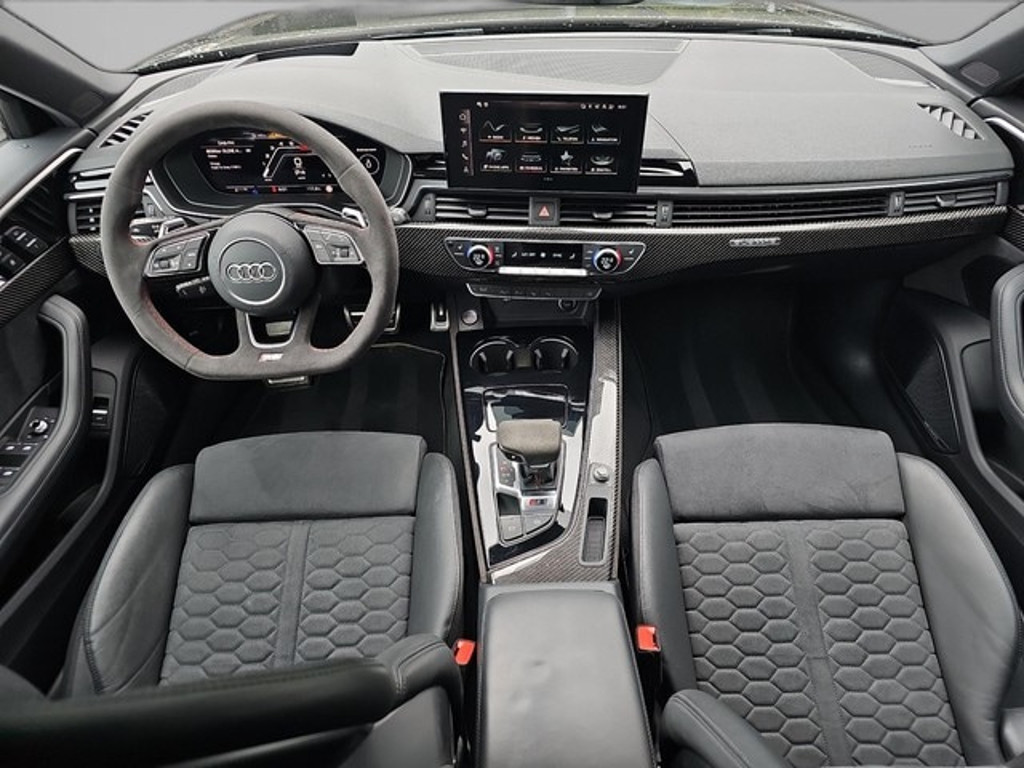 Audi RS4