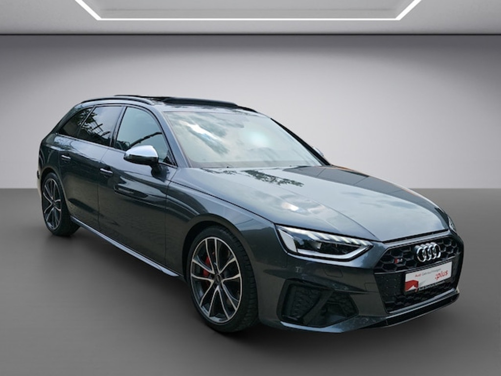 Audi S4