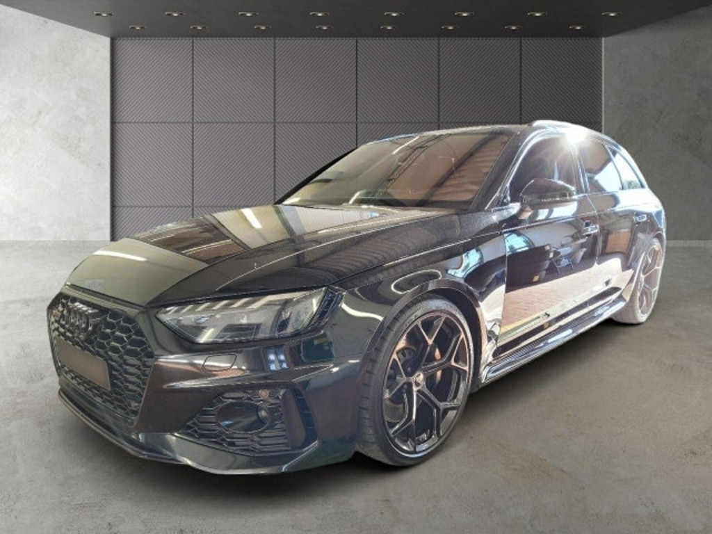 Audi RS4