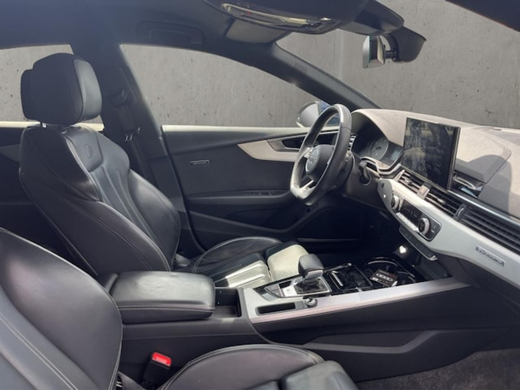 Audi S5