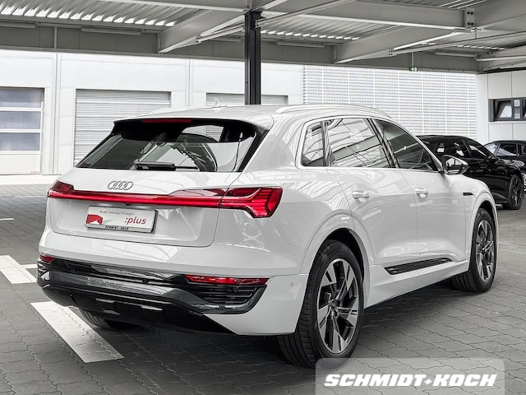 Audi Q8 e-tron