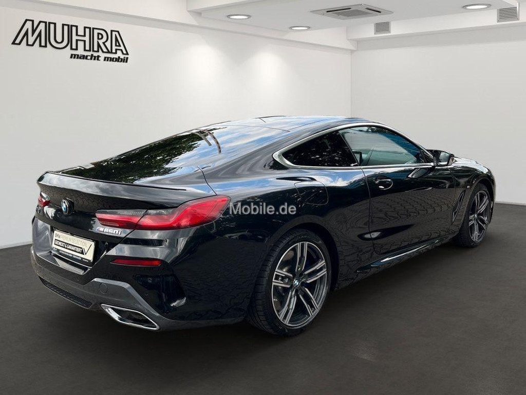 BMW M850