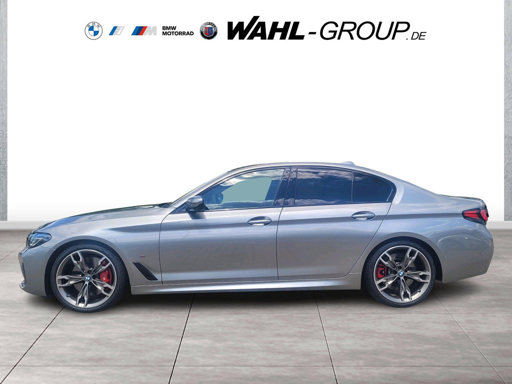 BMW M550