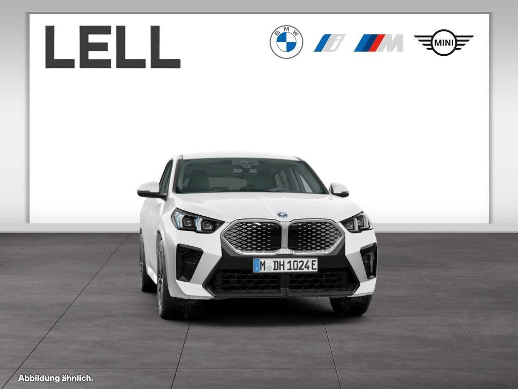 BMW iX2