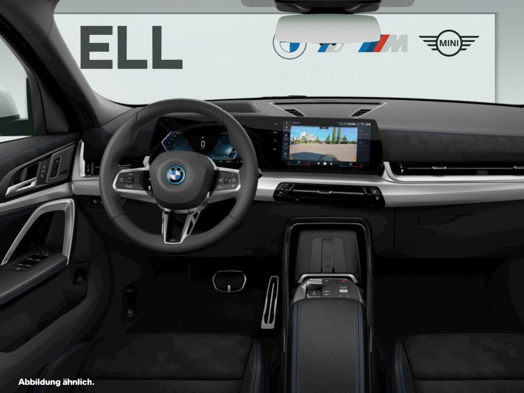 BMW iX2