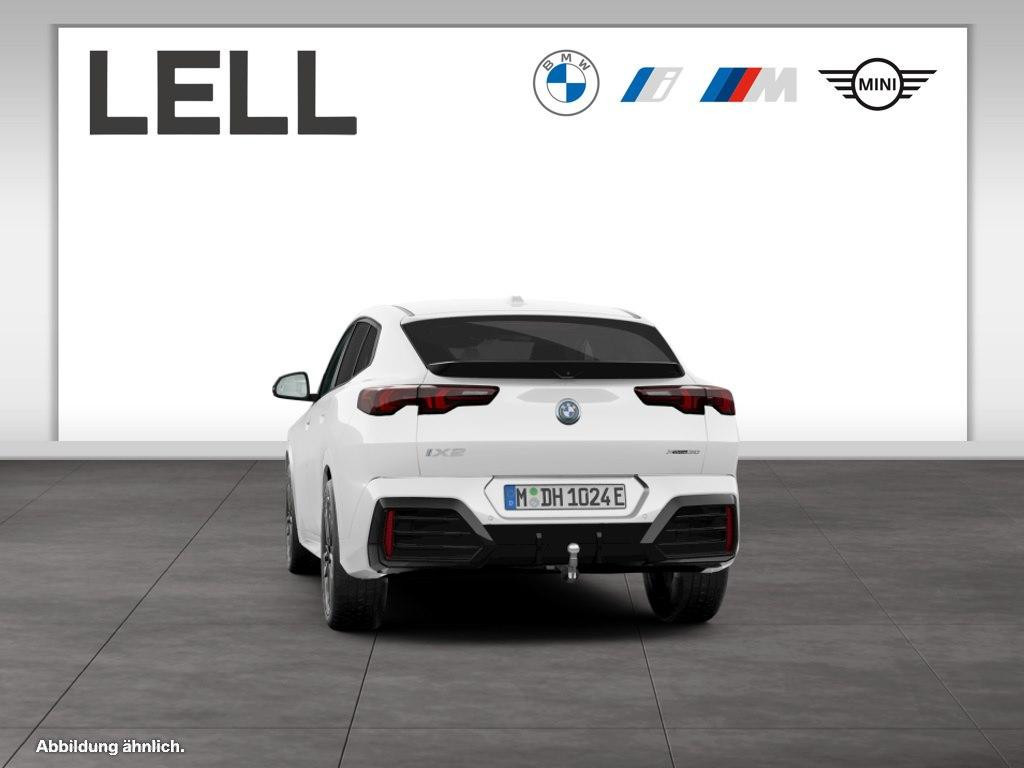 BMW iX2