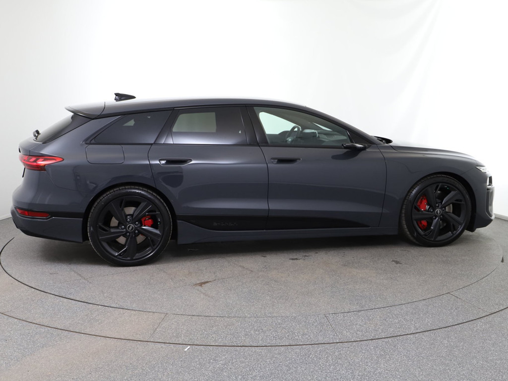 Audi S6 e-tron