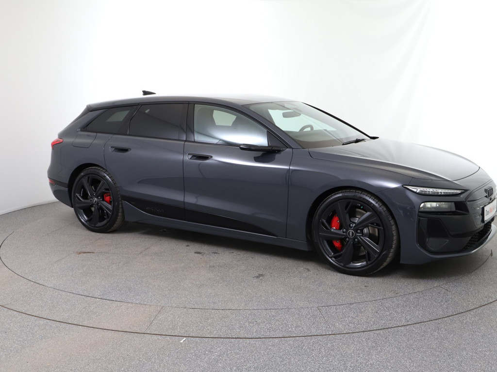 Audi S6 e-tron
